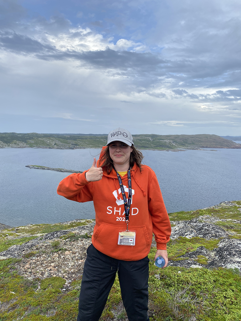 charlotte thumbs up Charlotte in Newfoundland for Shad2023